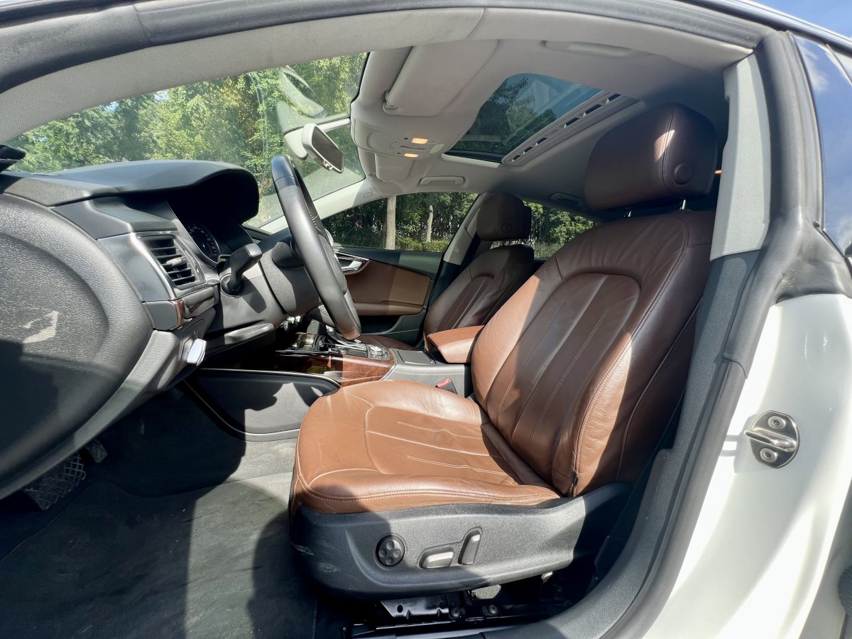 Audi A7 2013 car image #10