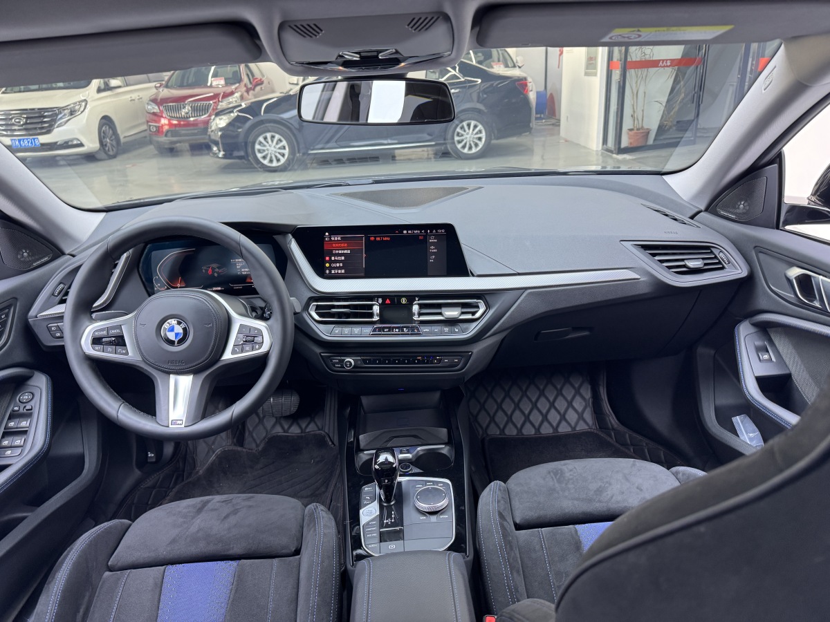 BMW 2 Series 2023 image de voiture #10