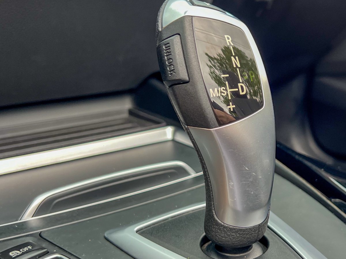 BMW 2 Series 2019 car image #10