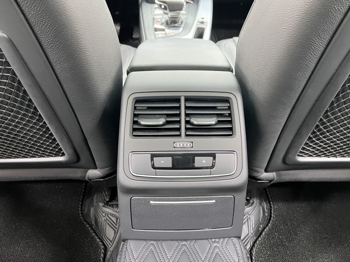 极氪 极氪001 FR 2023 汽车图片 #10