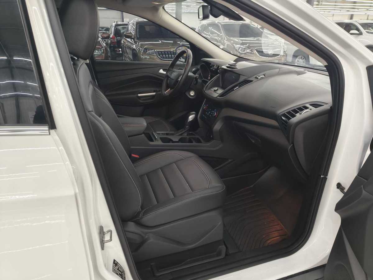 Ford Kuga 2019 #10 Ford Kuga 2019 car image #10