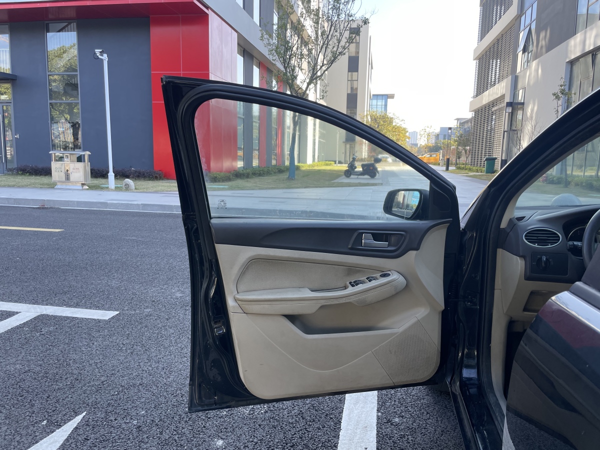 Ford Focus (Imported) 2012 #10 Ford Focus (Imported) 2012 imagem de carro #10