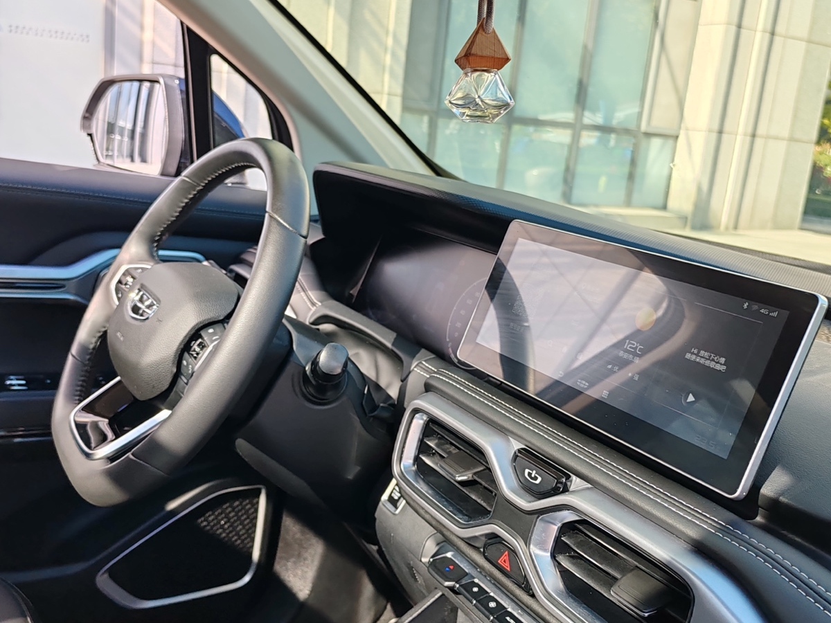 GEELY Okavango 2021 car image #10