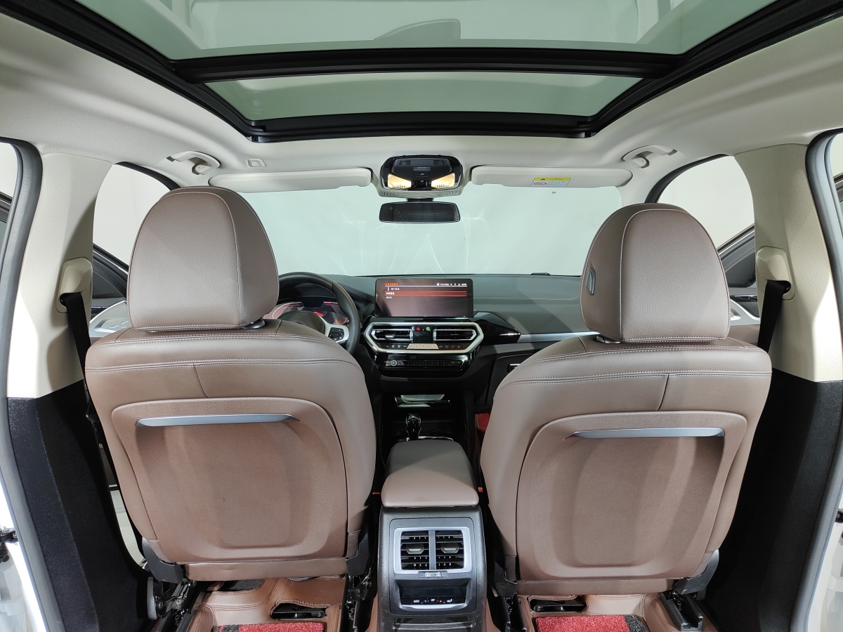 BMW X3 M 2022 car image #10