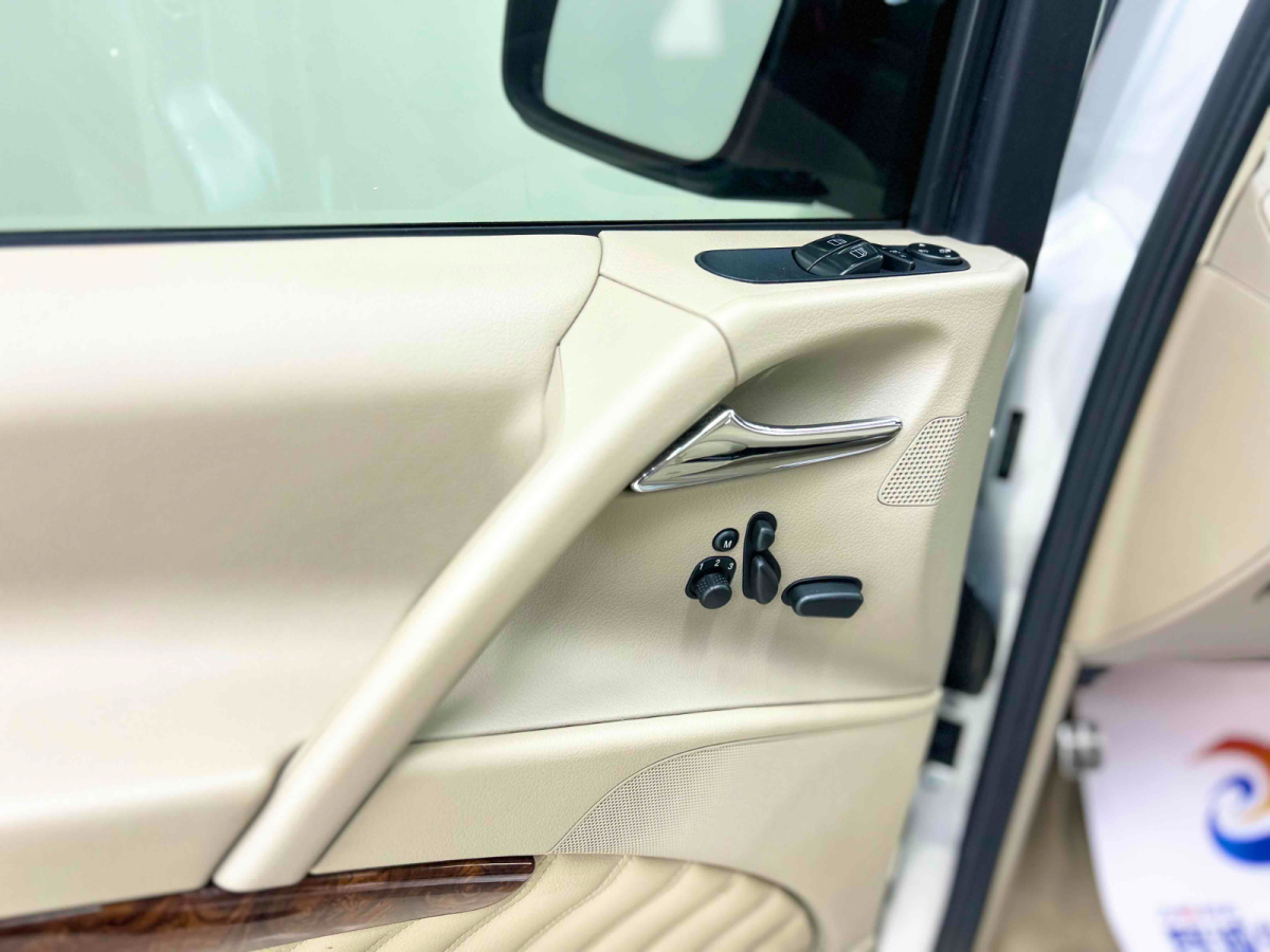 Mercedes-Benz Viano (Imported) 2014 car image #10