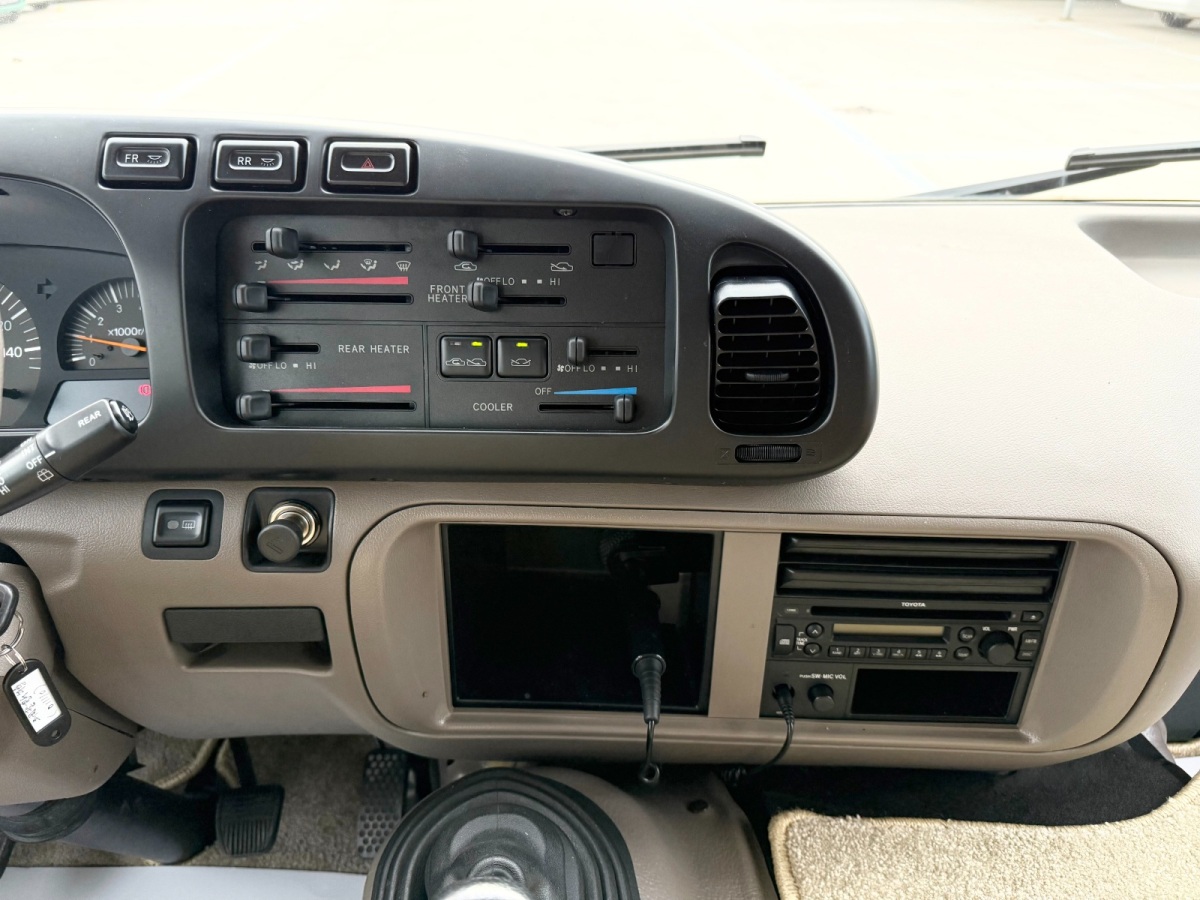 Toyota Coaster 2010 #10 Toyota Coaster 2010 imagen de coche #10