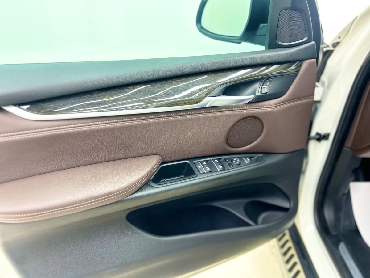 BMW X5 (Imported) 2015 #10 BMW X5 (Imported) 2015 imagem de carro #10