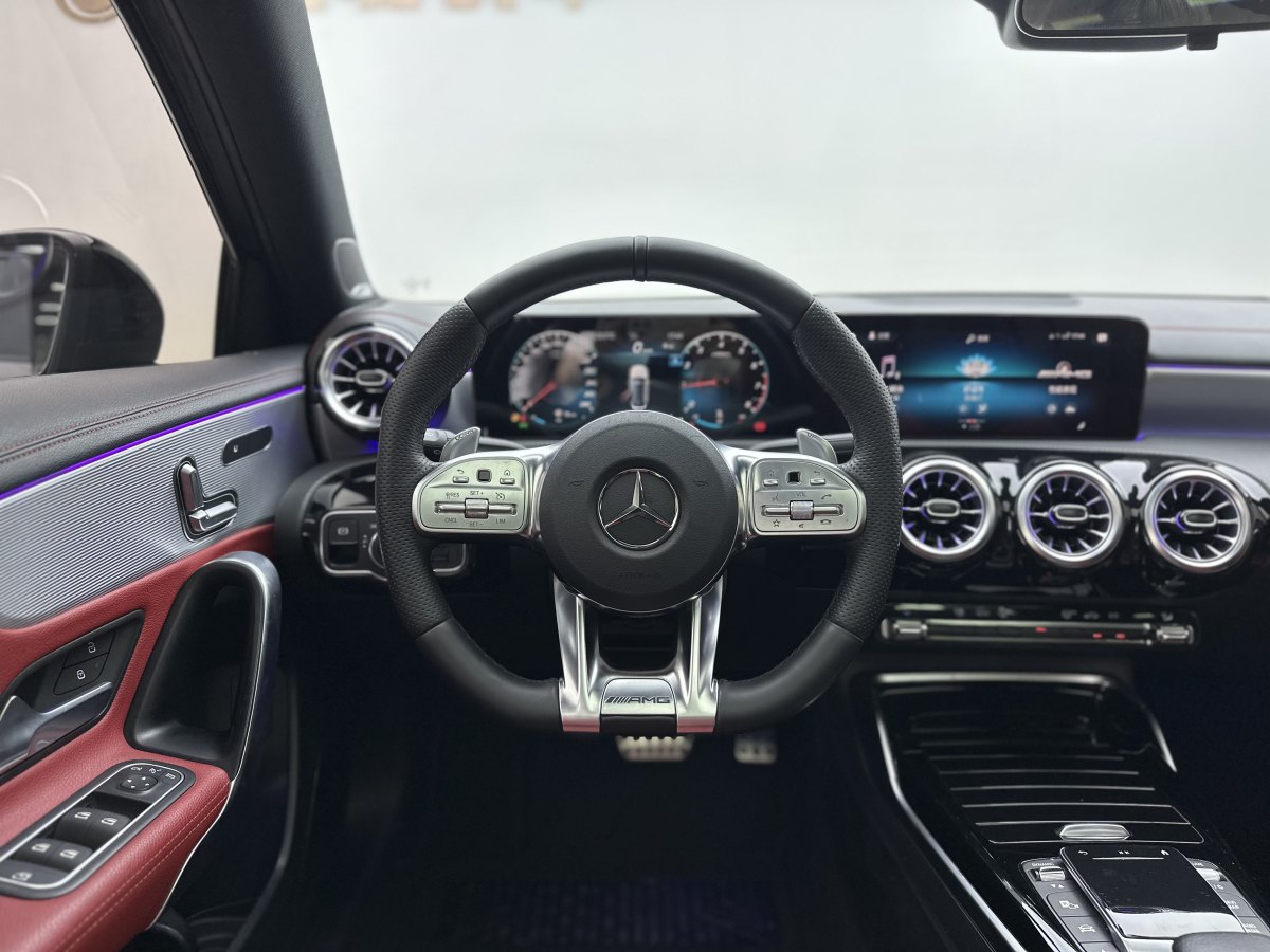 Mercedes-Benz A AMG 2021 image de voiture #10