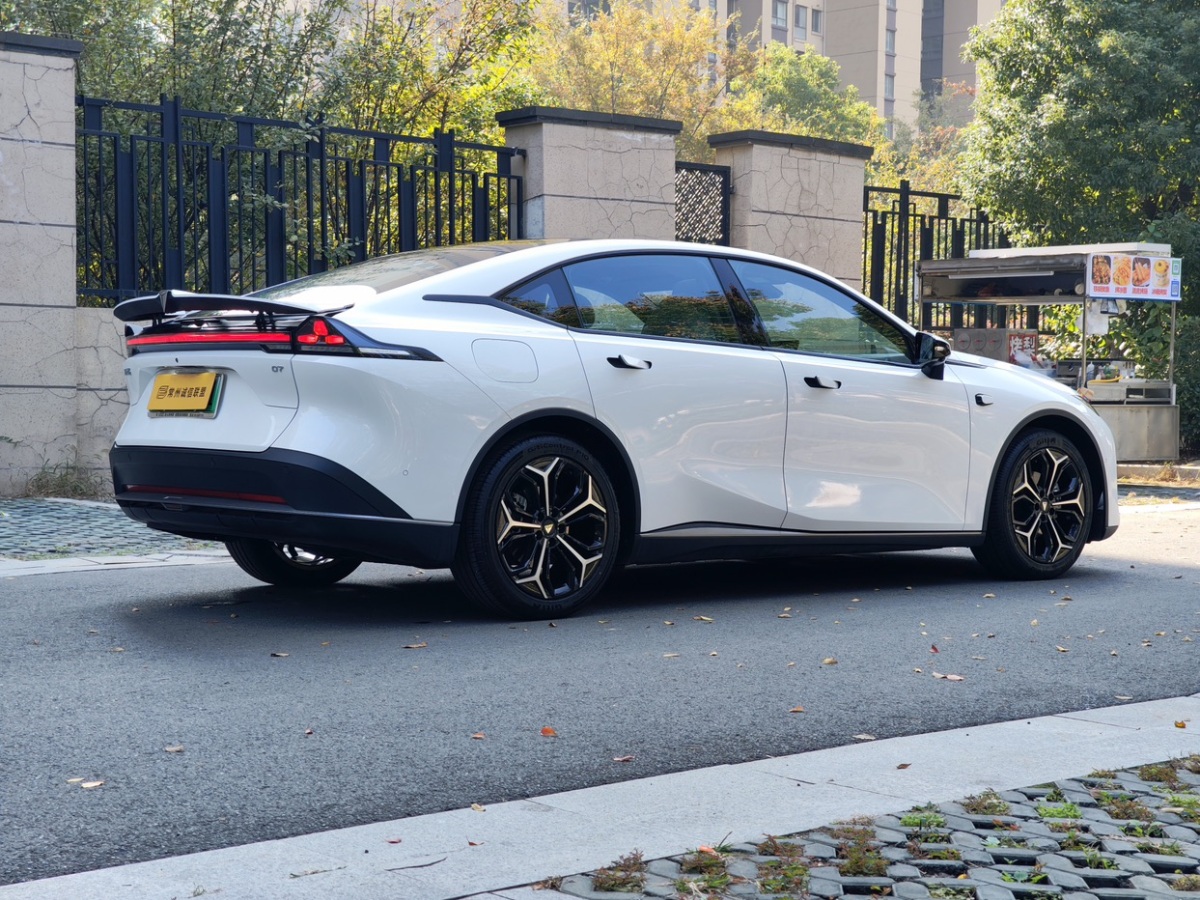 Deepal L07 2024 #10 Deepal L07 2024 car image #10