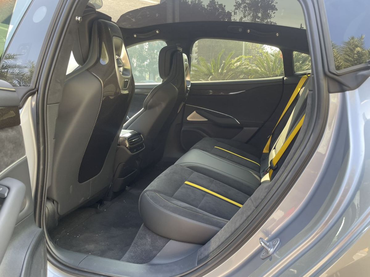 小米汽车 小米SU7 Ultra 2025 汽车图片 #10