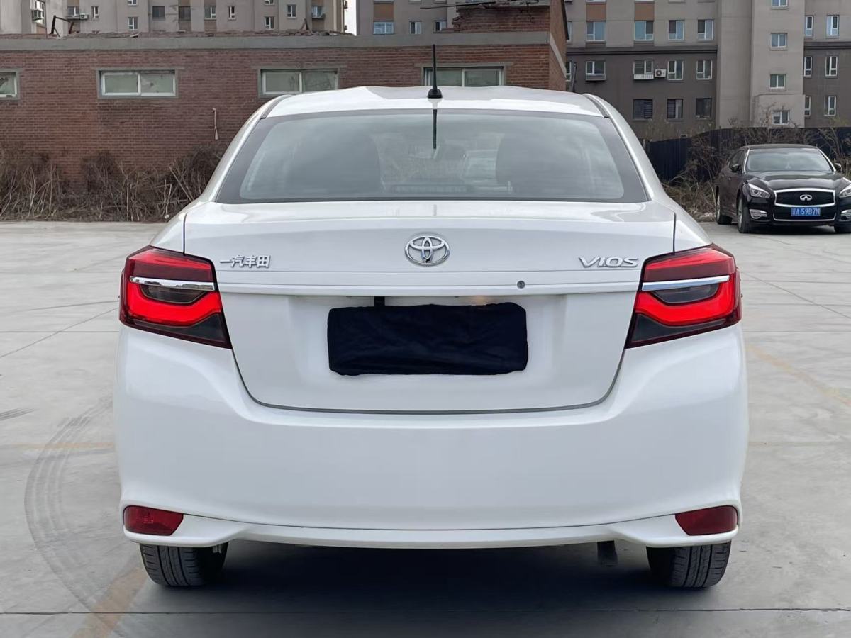 Toyota Vios 2021 изображение автомобиля #10