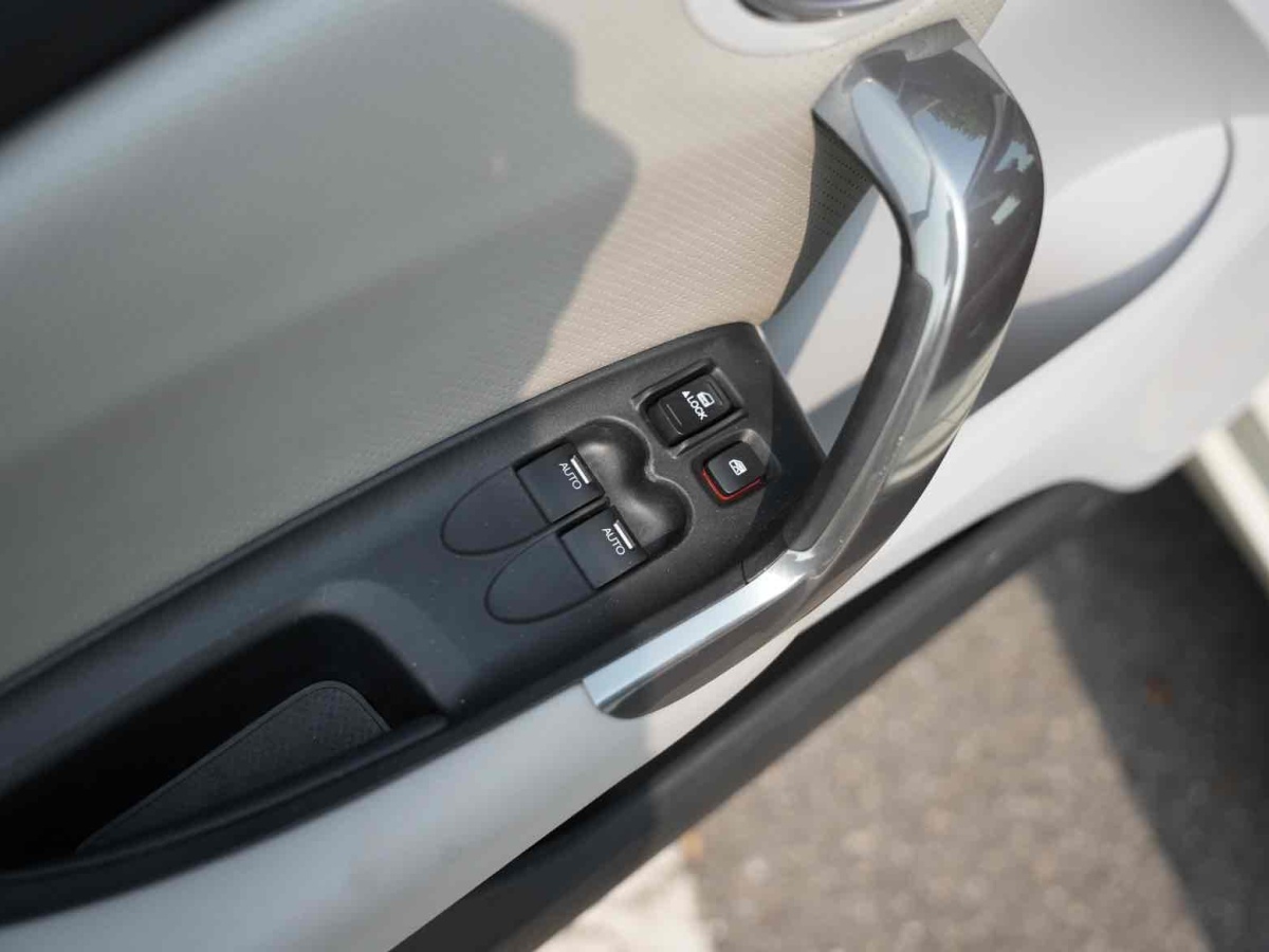 Honda CR-Z 2013 #10 Honda CR-Z 2013 car image #10