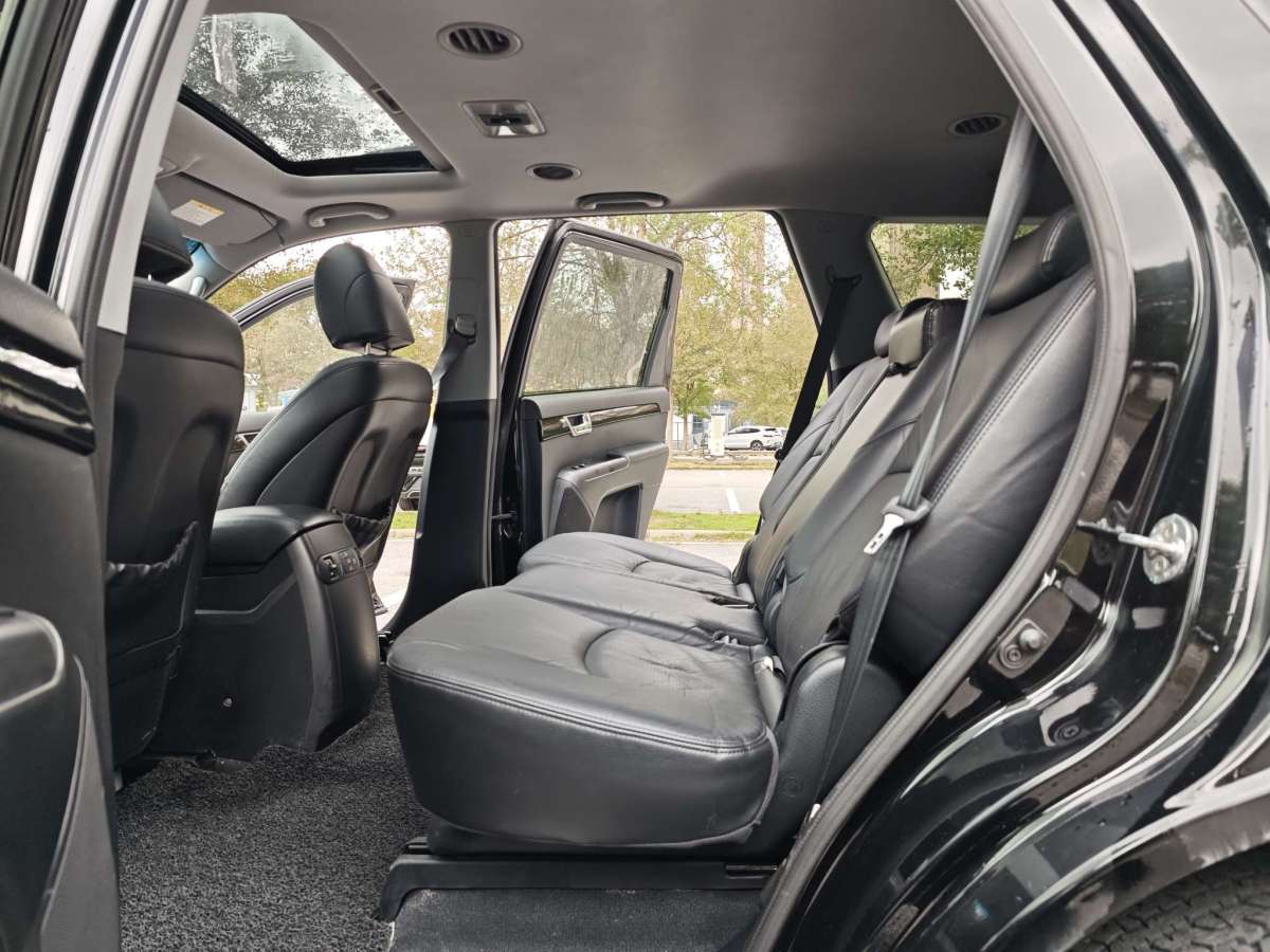 起亚 霸锐 2011 汽车图片 #10