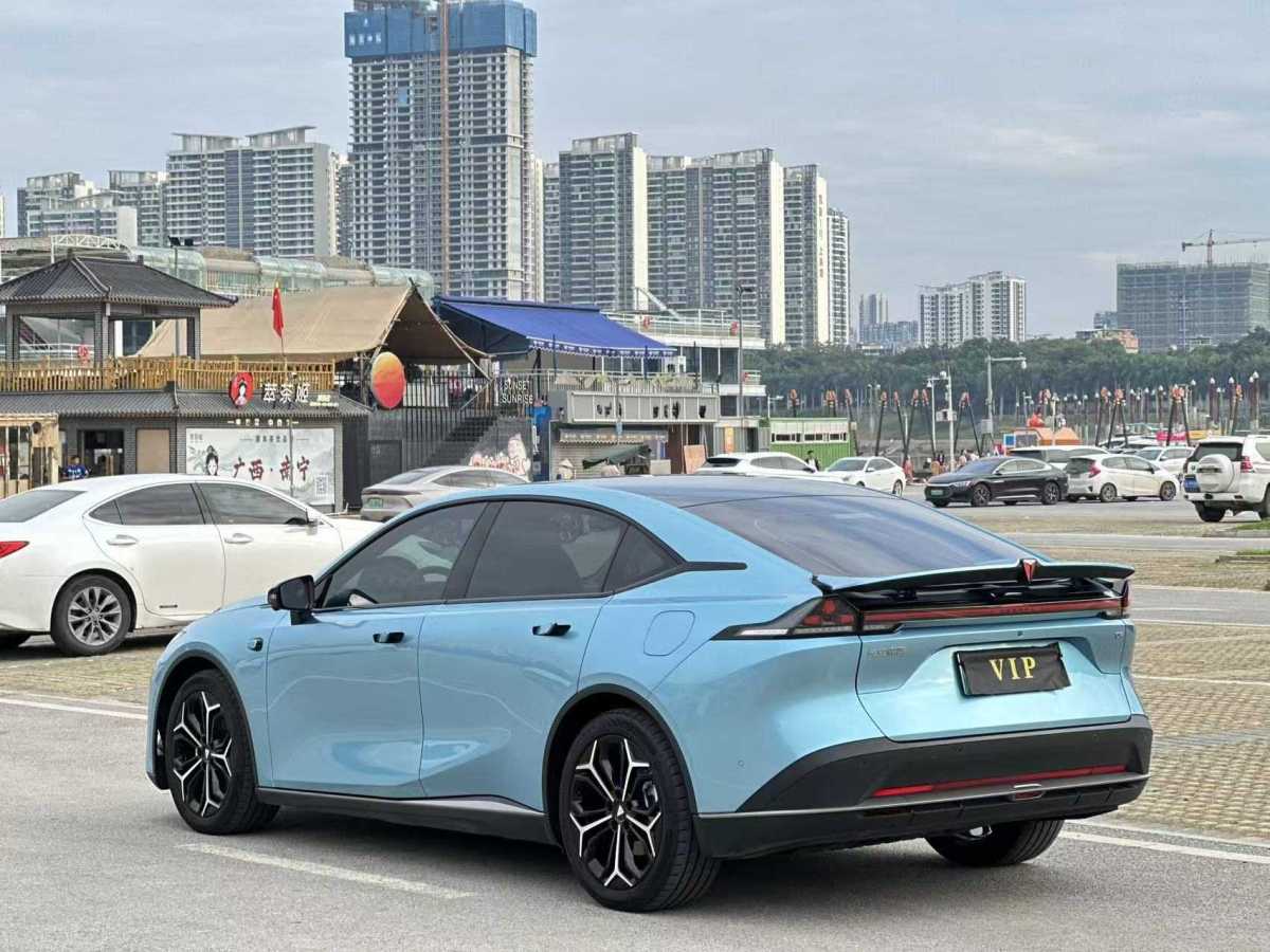 Deepal L07 2024 #10 Deepal L07 2024 car image #10