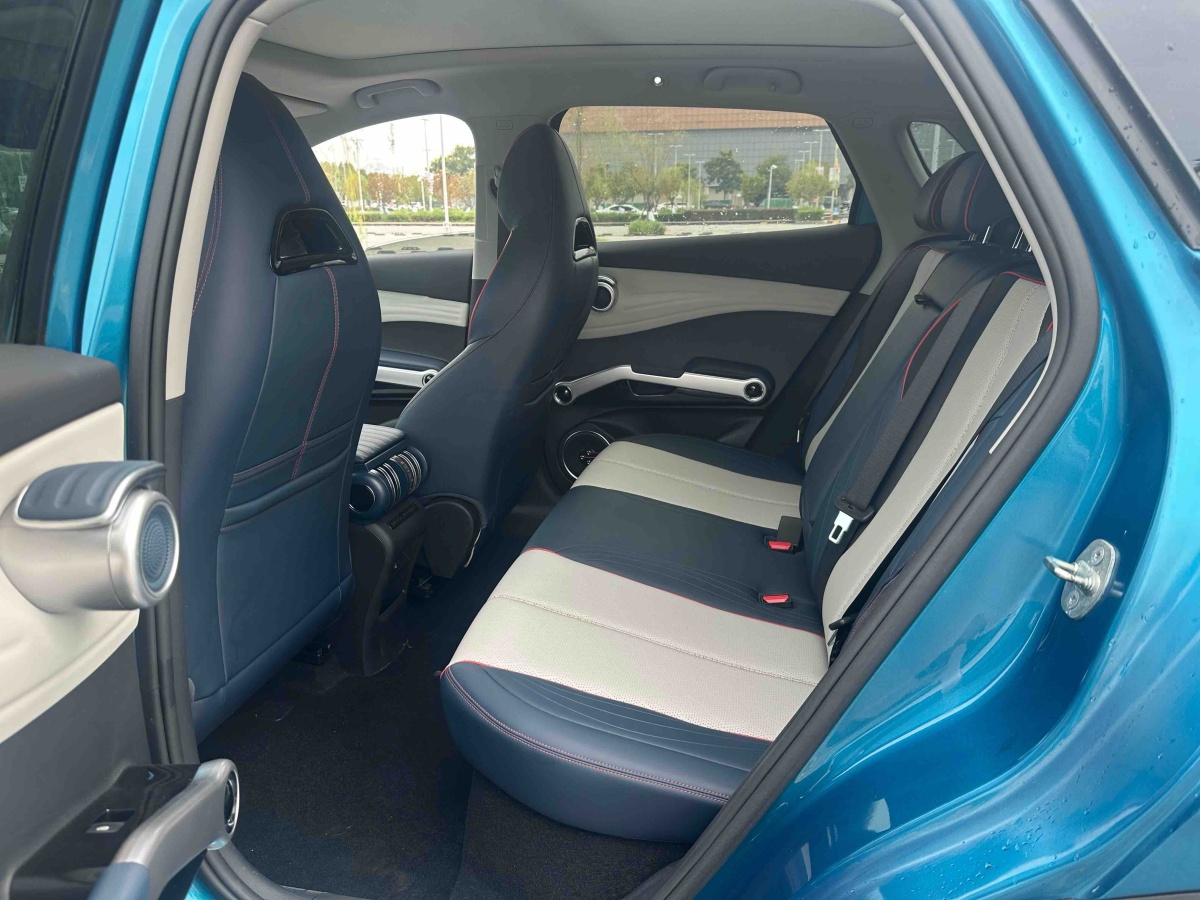 BYD Yuan 2022 car image #10