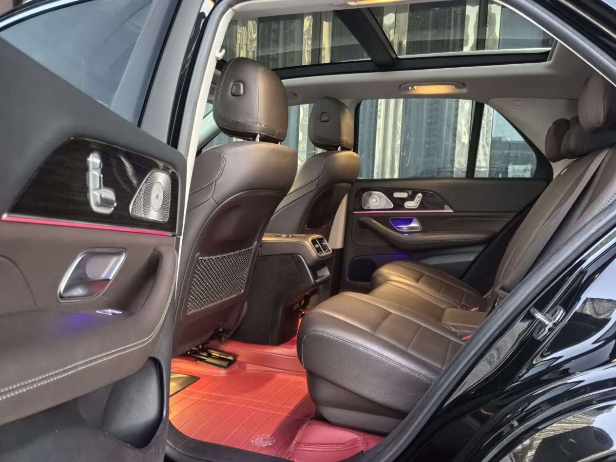 Mercedes-Benz GLE Class 2023 car image #10