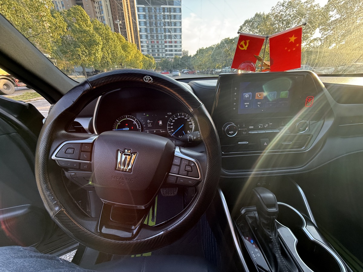 Toyota Crown Kluger 2023 car image #10