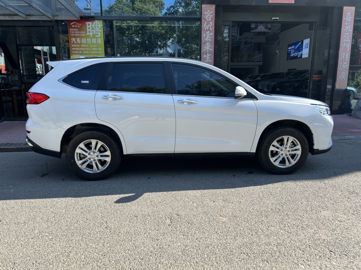 Haval M6 2024 #10 Haval M6 2024 car image #10