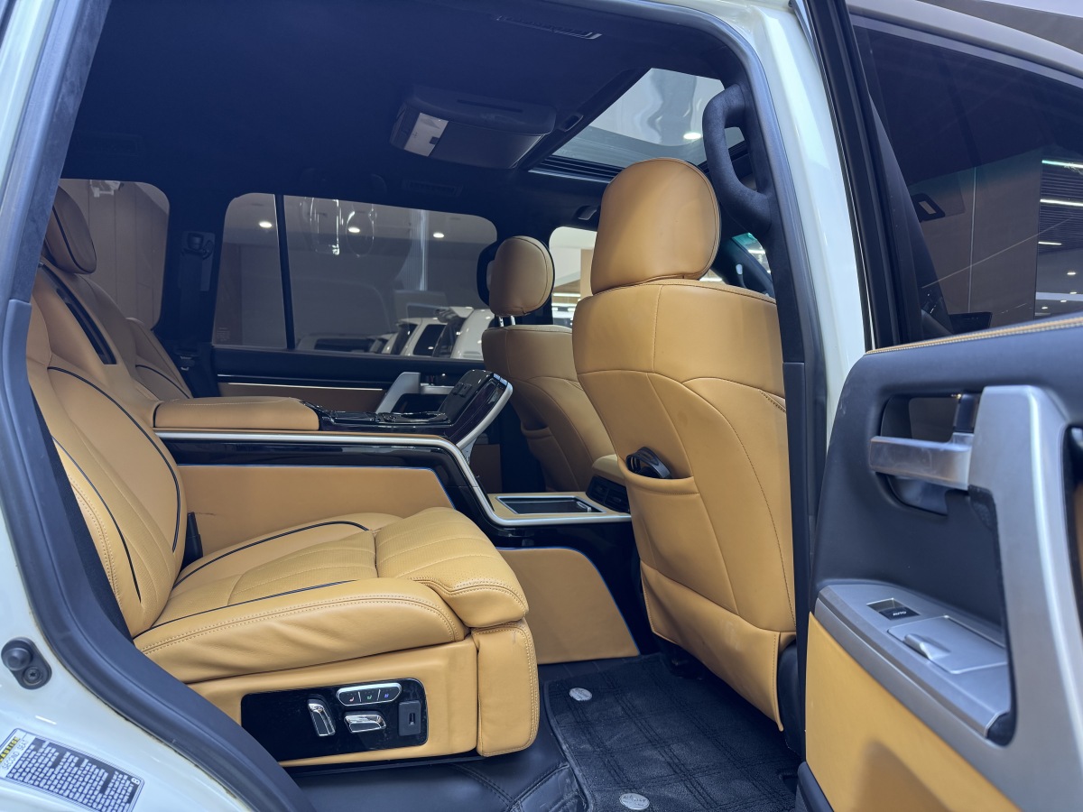 丰田 兰德酷路泽 2014 汽车图片 #10