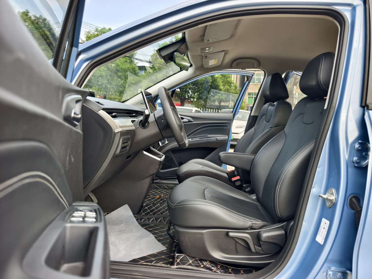 Neta V 2022 imagen de coche #10