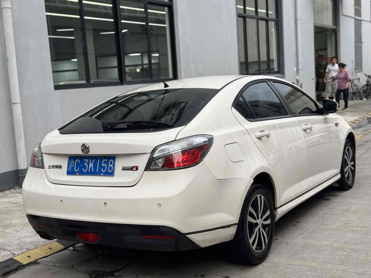 MG 6 2013 car image #10