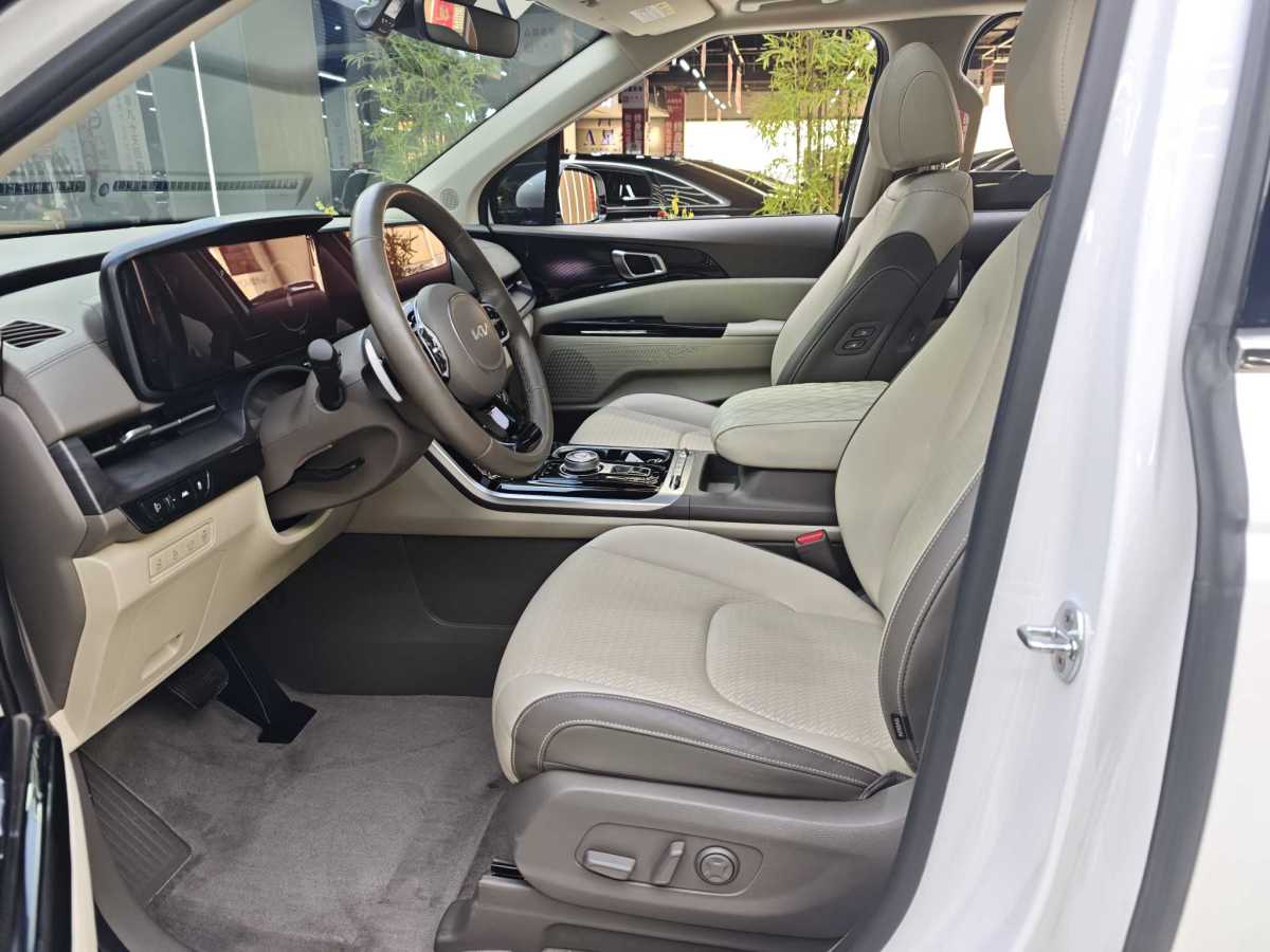 Kia Carnival 2022 immagine di auto #10