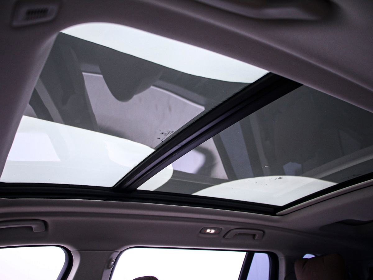 BMW X7 2023 изображение автомобиля #10