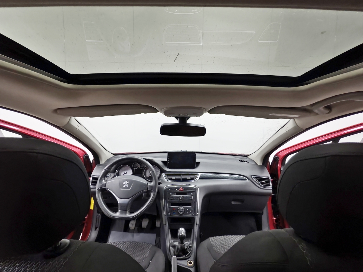 Peugeot 308 2014 car image #10