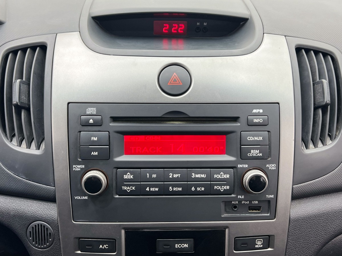 起亚 福瑞迪 2010 汽车图片 #10