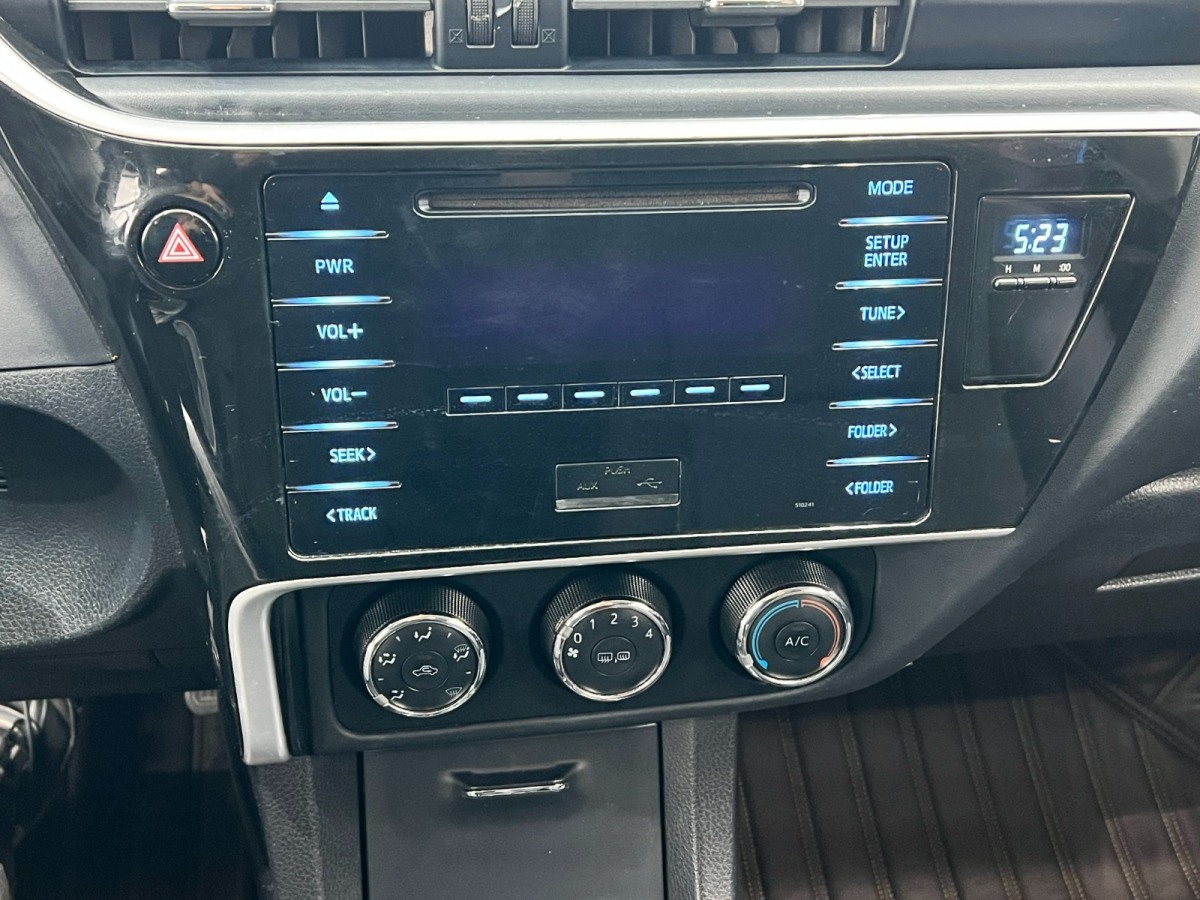 Toyota Corolla 2017 immagine di auto #10