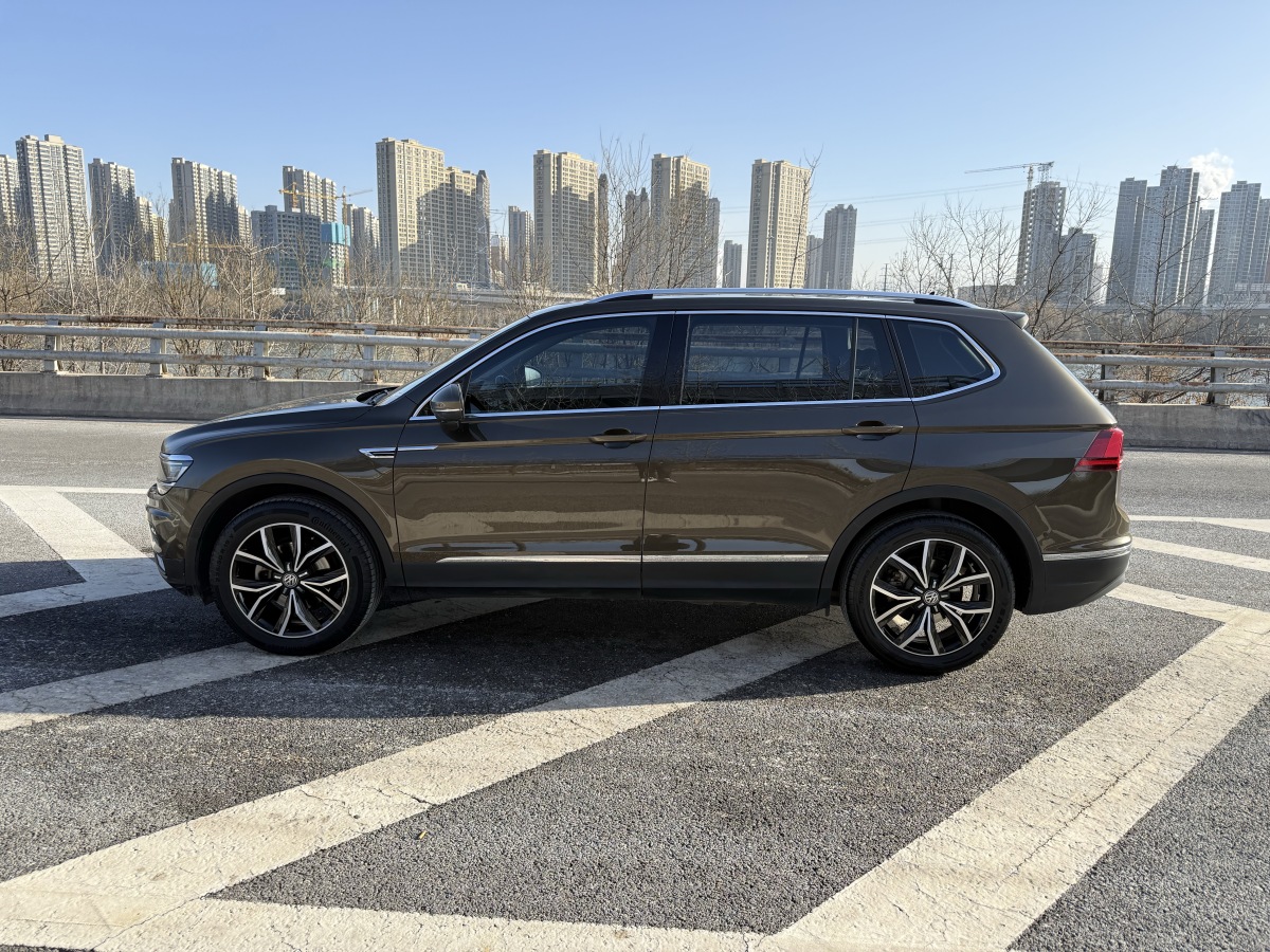 Volkswagen Tiguan X 2017 car image #10