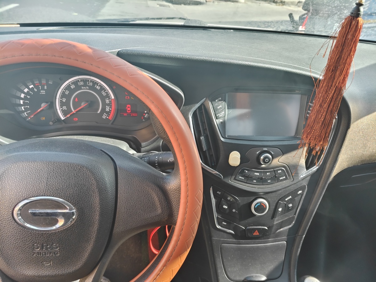 GAC Trumpchi GA3S 2016 image de voiture #10