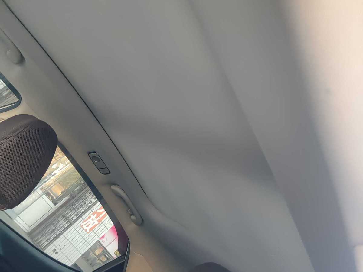 BYD Yuan New Energy 2019 #10 BYD Yuan New Energy 2019 car image #10