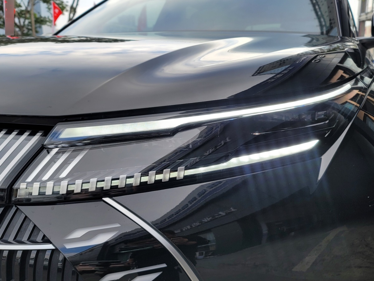 BYD Frigate 07 2023 #10 BYD Frigate 07 2023 car image #10