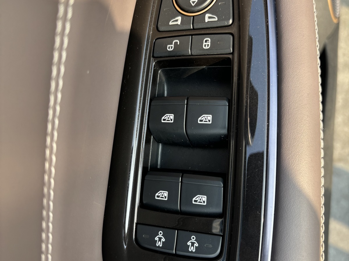 BYD Frigate 07 2022 #10 BYD Frigate 07 2022 car image #10