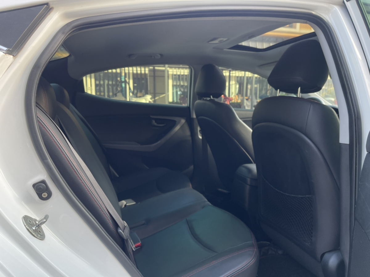 Hyundai Elantra MD 2017 car image #10