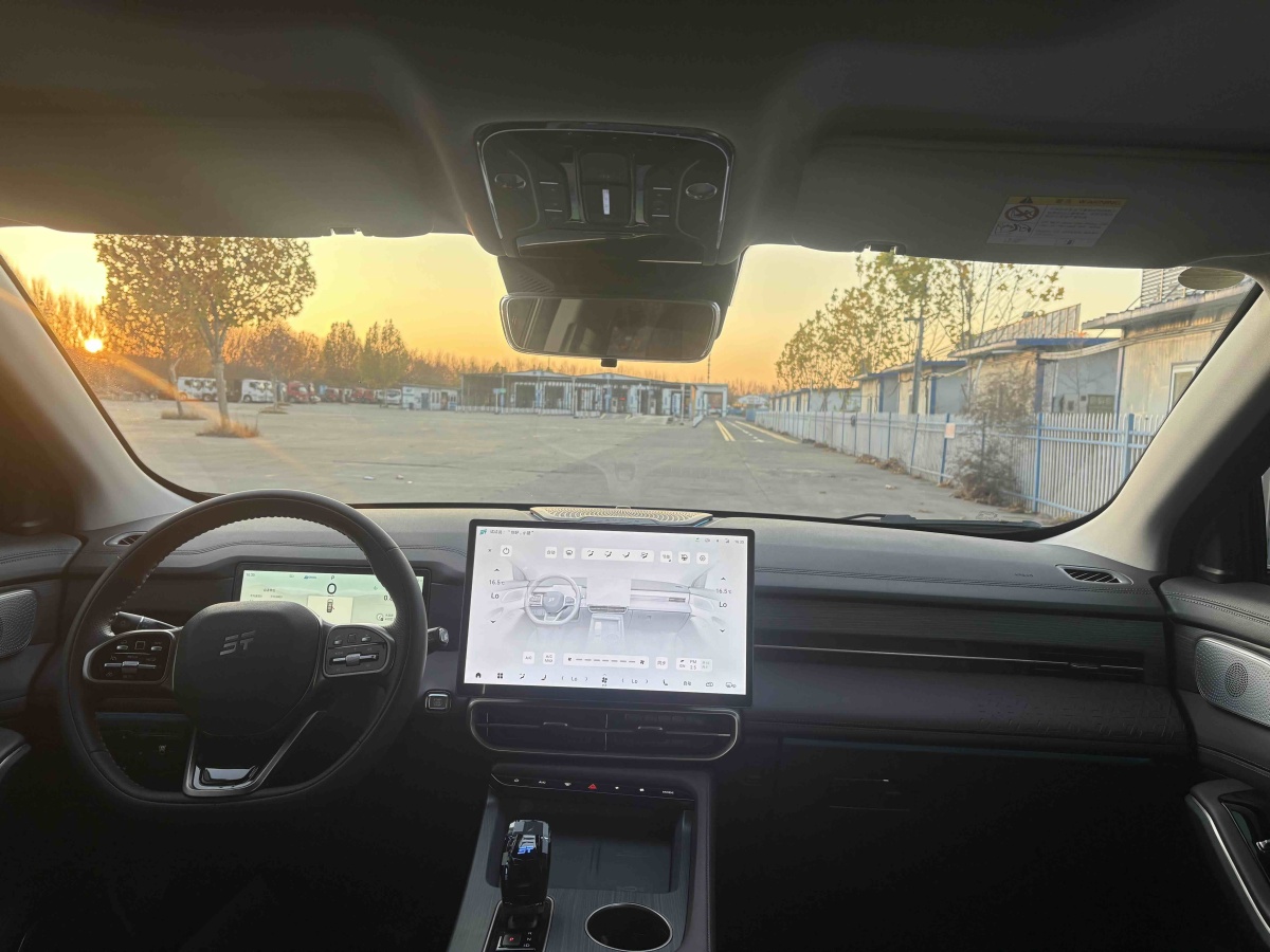 Jetour X90 PRO 2024 car image #10