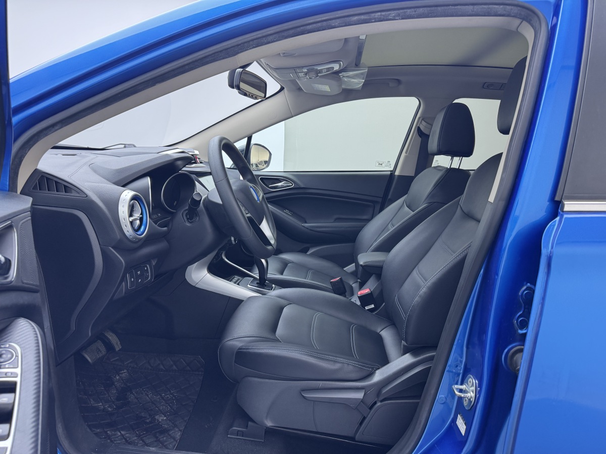 BYD Yuan New Energy 2019 #10 BYD Yuan New Energy 2019 car image #10