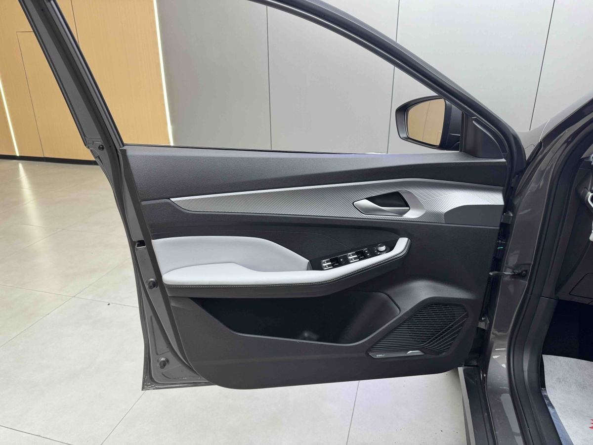 GEELY Binray 2023 #10 GEELY Binray 2023 car image #10