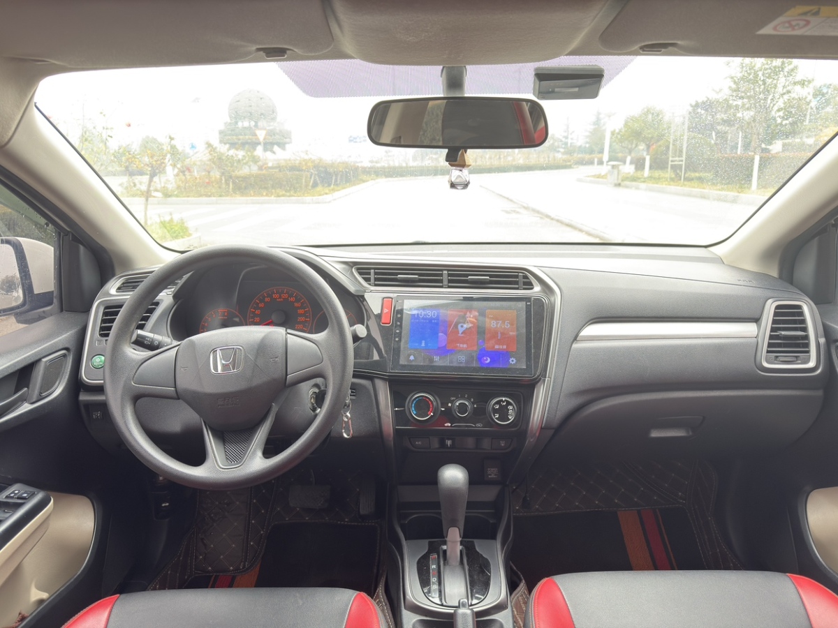 Honda Greiz 2017 #10 Honda Greiz 2017 صورة سيارة #10