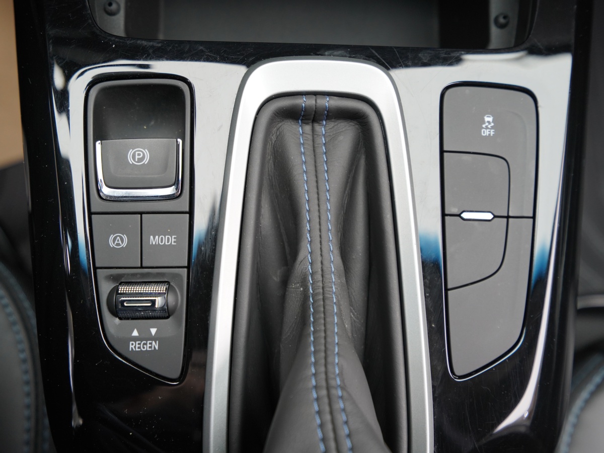 Chevrolet Charm 2023 car image #10