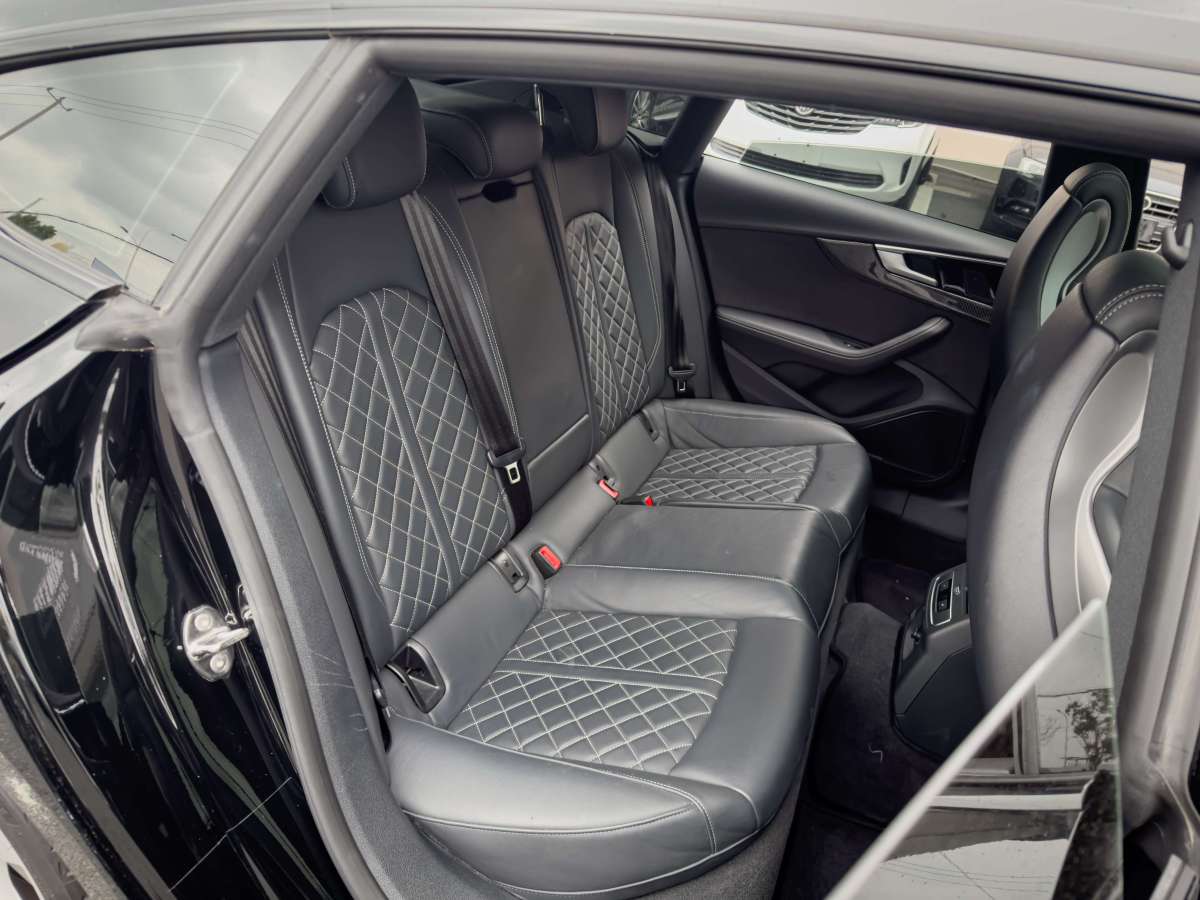 Audi S5 2023 car image #10