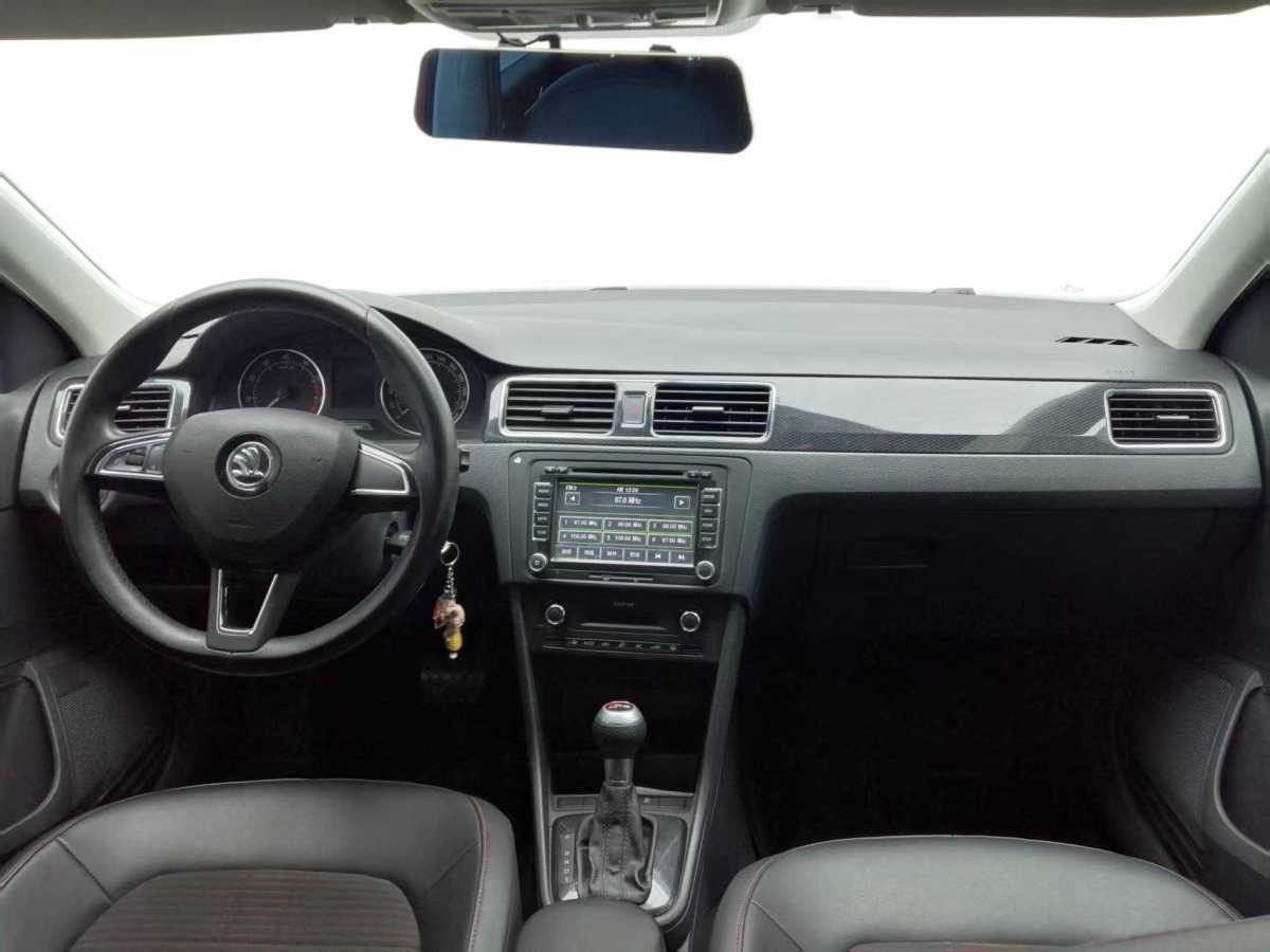 Skoda Rapid Spaceback 2016 immagine di auto #10