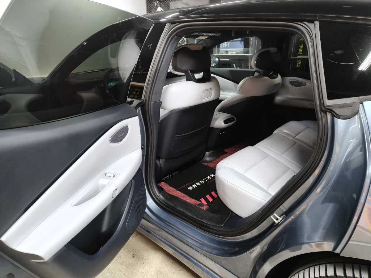Lynk & Co Z10 2024 car image #10
