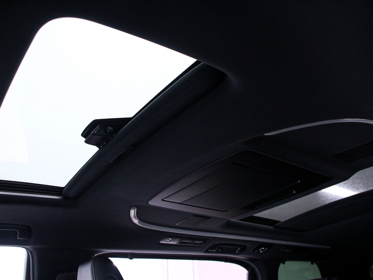 Toyota Alphard 2021 #10 Toyota Alphard 2021 car image #10