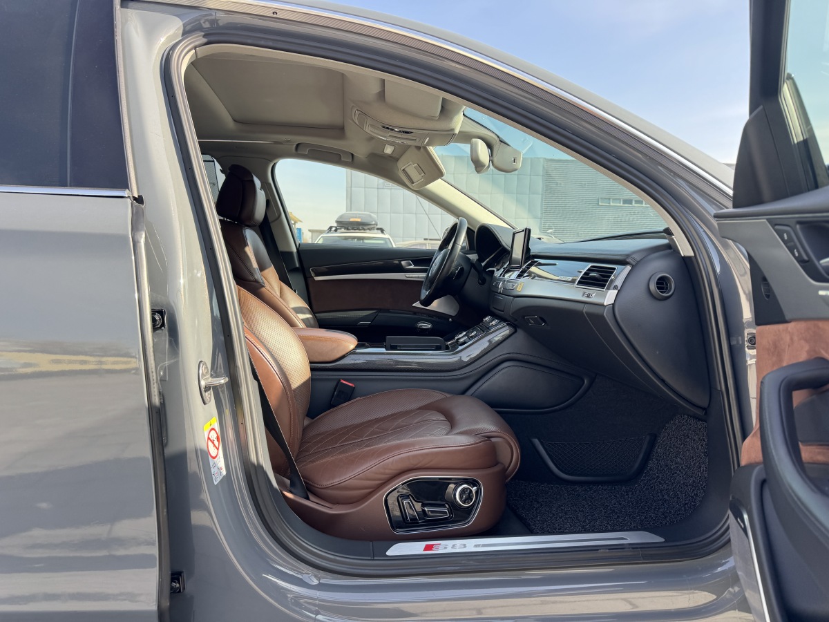 Audi S8 2012 #10 Audi S8 2012 car image #10