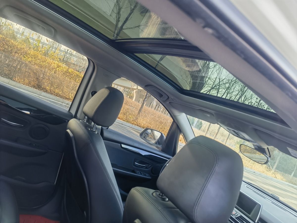 BMW 2 Series Tourer 2019 #10 BMW 2 Series Tourer 2019 immagine di auto #10