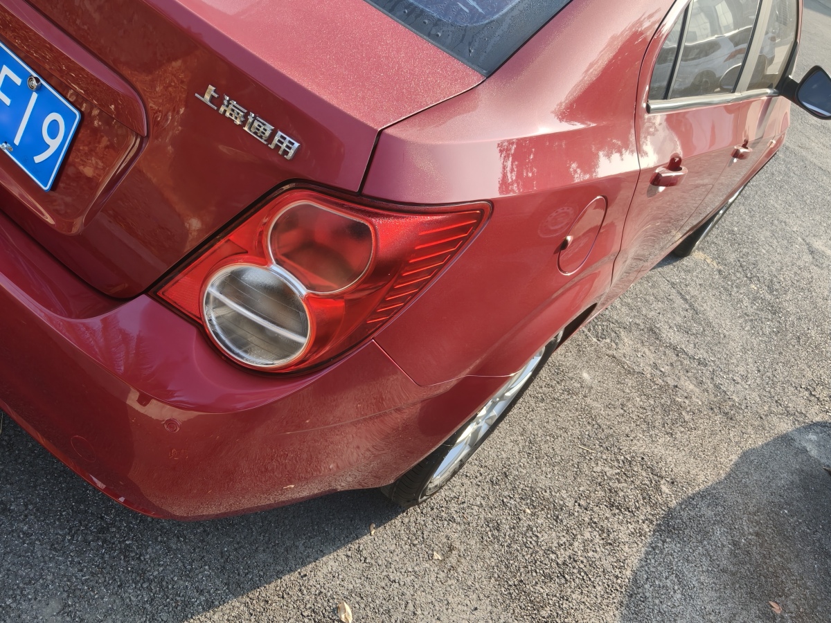 雪佛兰 爱唯欧 2012 汽车图片 #10