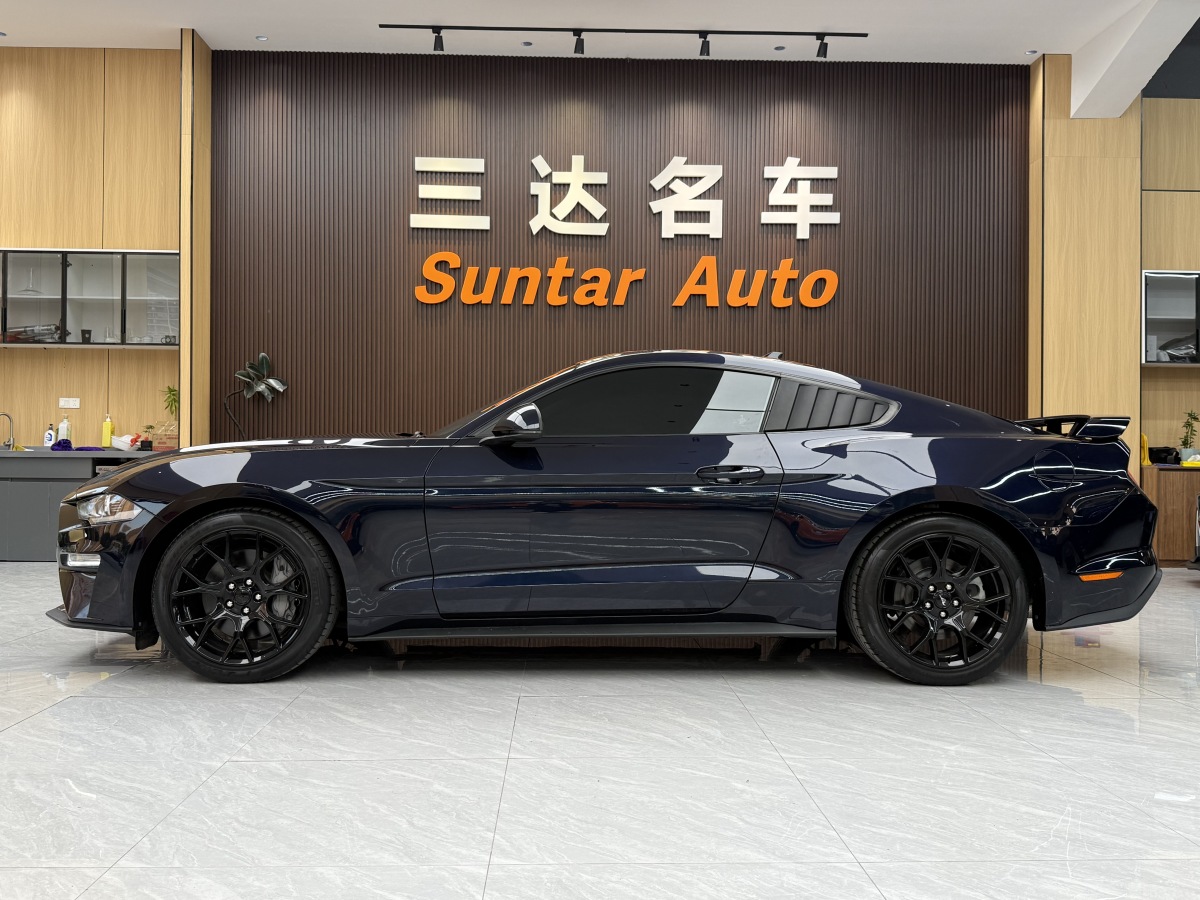 Ford Mustang 2022 car image #10