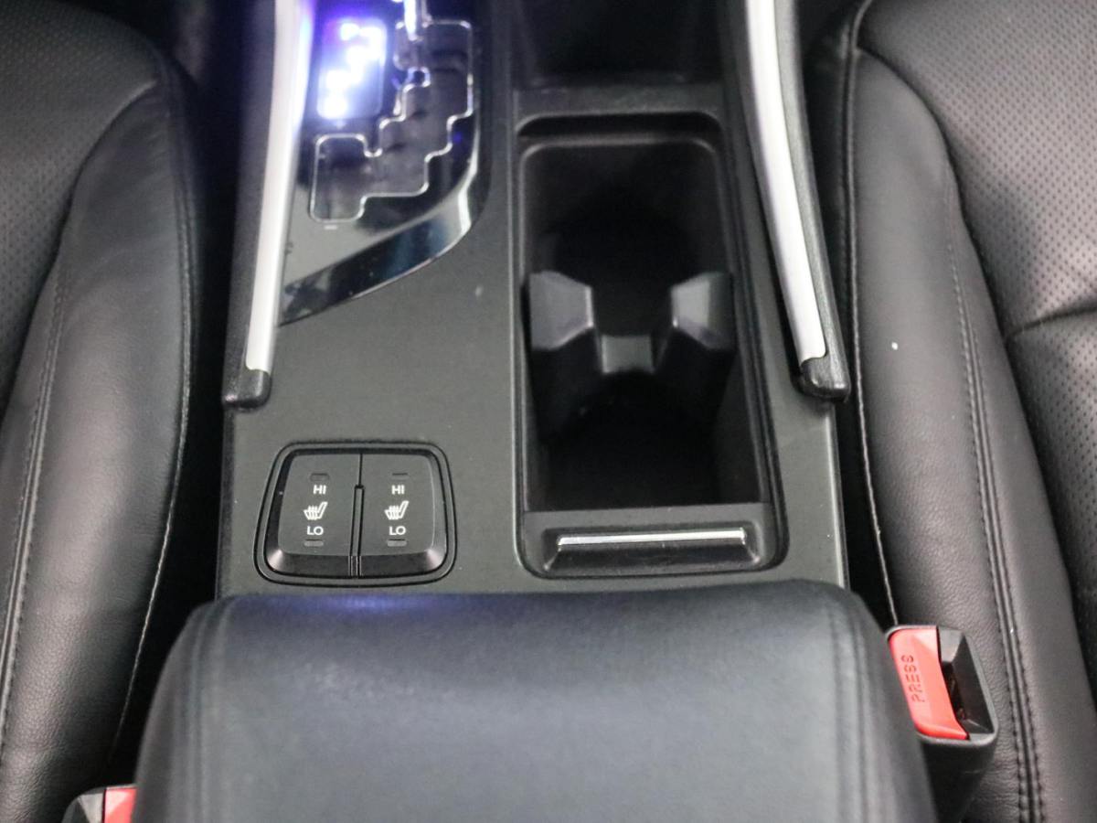 Hyundai Sonata 2013 car image #10